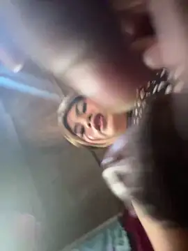 Alexafoxtt live sex cam