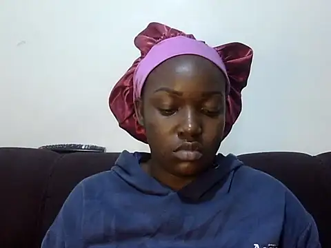Sexy-suzy webcam