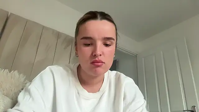 Watch maisiesmithx live on EroticFlix - High definition streams