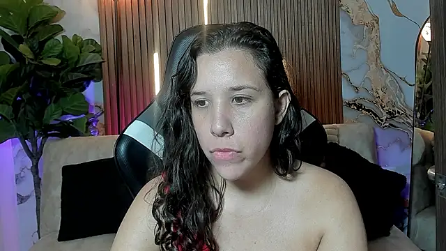 Ela_Maxwell_ webcam