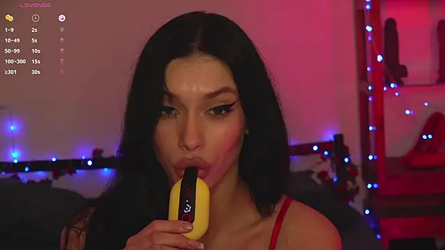 Watch Olivia_Faye live on EroticFlix - High definition streams