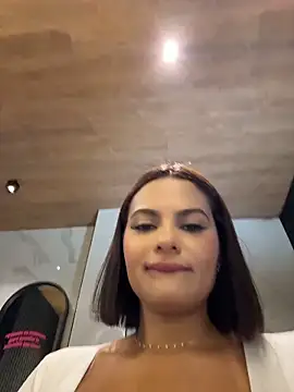 Irina_Velvett webcam
