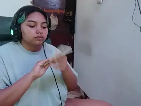 kimy_19 webcam