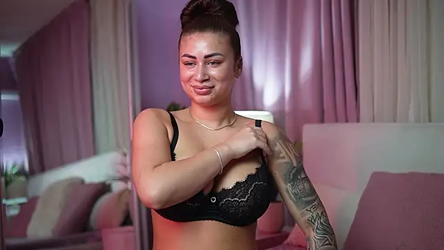Watch AmeliaBarbie live on EroticFlix - High definition streams