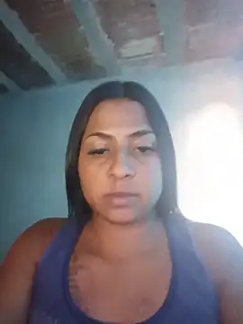 Giselabrunette25 webcam