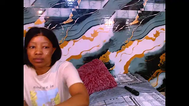 caramelchoco69 webcam