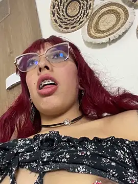 MeraSecretXXX webcam