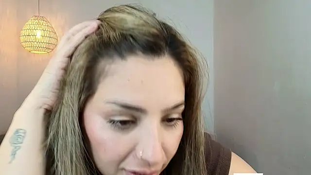 YummyAnna_ webcam