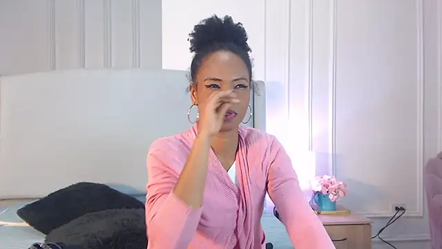 chantalgarner's live room