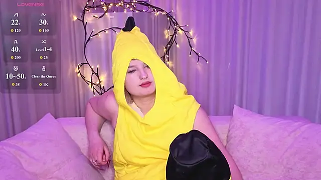 Banana_Bowl live cam on StripChat