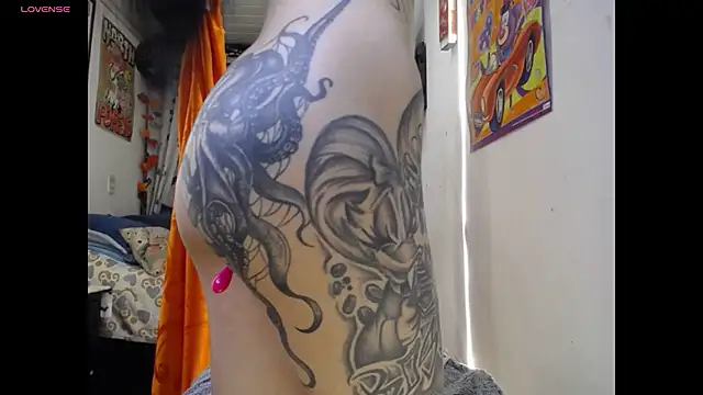 Watch ZoeDeutch_Sc live on EroticFlix - High definition streams
