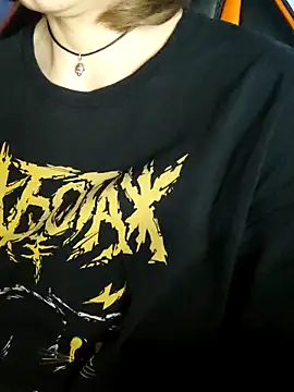 Aashikalaa live cam on StripChat