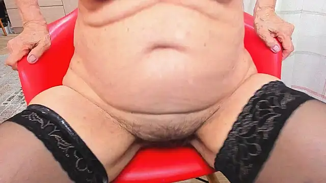 Tina_Joness
