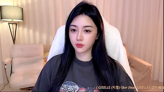 Watch Canbaobao-KK live on EroticFlix - High definition streams