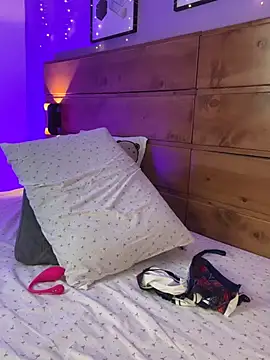 mahia_queen (F young) - 🔥💦instant squirt explosion🔥💦