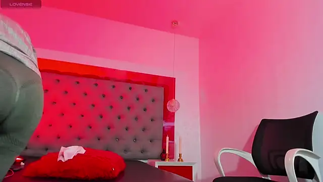mirandasould's live room