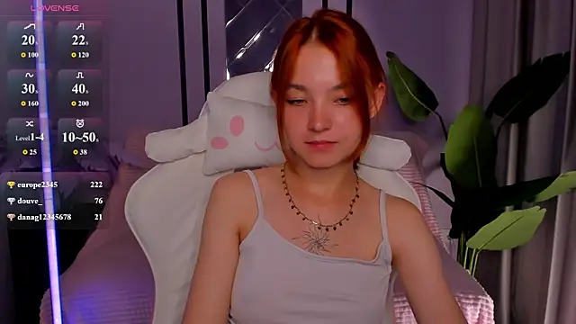 New_Web_Girl webcam