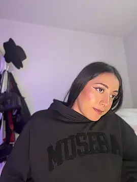 keilelewis webcam