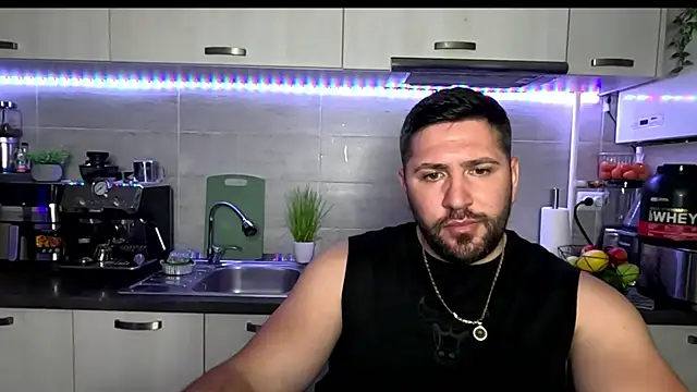 Gold_Alpha_Boy webcam
