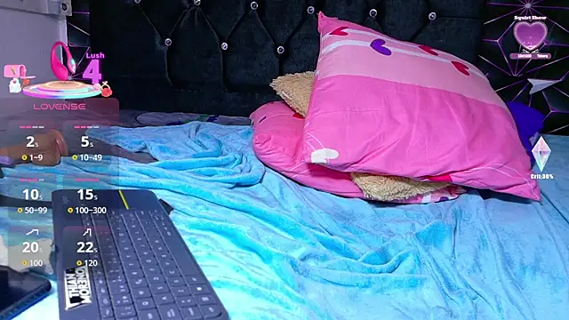 Miis_Beella webcam