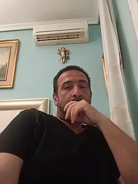 DanTrov79 webcam