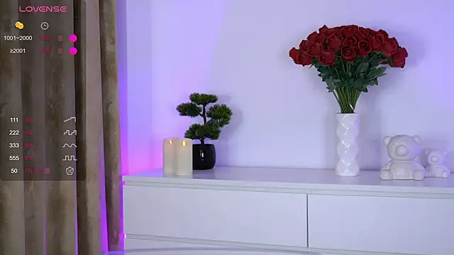 AishaSins webcam