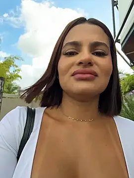 Irina_Velvett webcam
