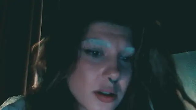 VivienDarkbloom webcam