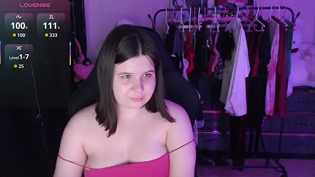 AmyVibess webcam