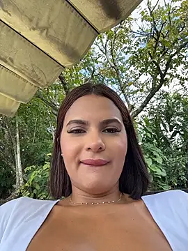 Irina_Velvett webcam