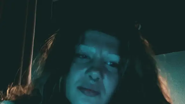 VivienDarkbloom webcam