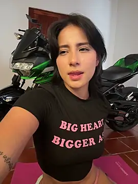 Ale_Lewis webcam