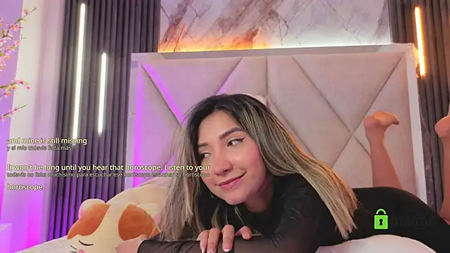 Happy_tits webcam