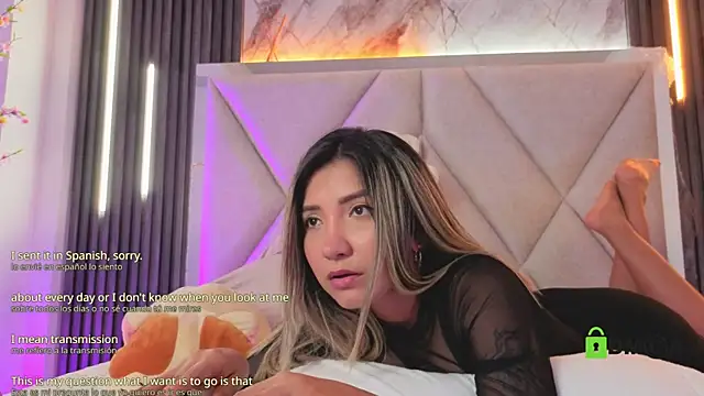 Happy_tits webcam