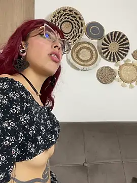 Watch MeraSecretXXX live on EroticFlix - High definition streams