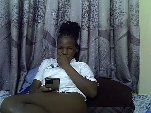 Watch Sweet_elisa001 live on EroticFlix - High definition streams