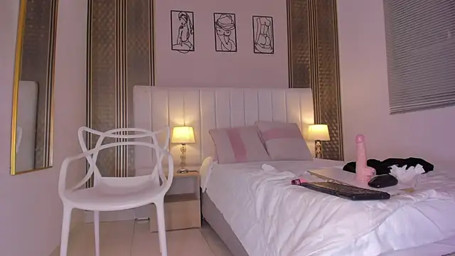 Watch hannah__stp live on EroticFlix - High definition streams