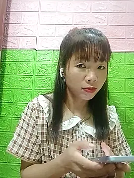 AmyLinee01 webcam