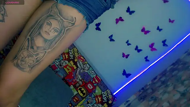 Perla_Hotcortes webcam