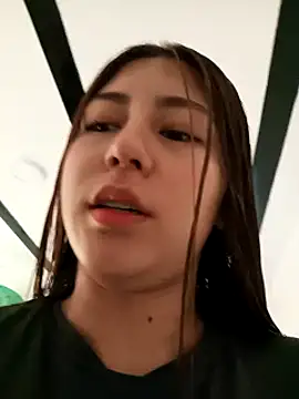Sara_Brownx webcam