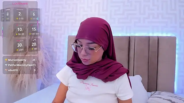 Watch naishaa_ live on EroticFlix - High definition streams