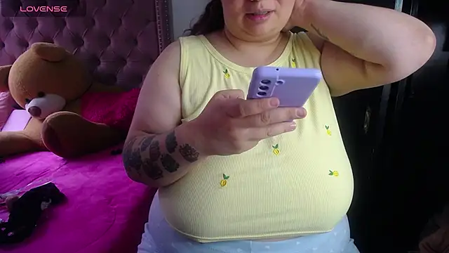 kattybbwbigboobs_ webcam