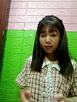 AmyLinee01 webcam
