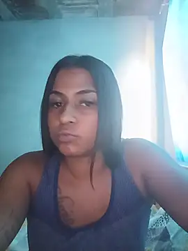 Giselabrunette25 webcam