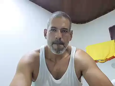 jackbigcock11 webcam