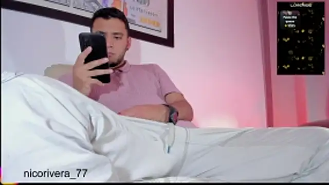 nico_rivera webcam