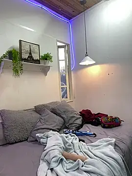 Andrea_secret_ webcam
