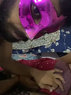Priyanka011 webcam