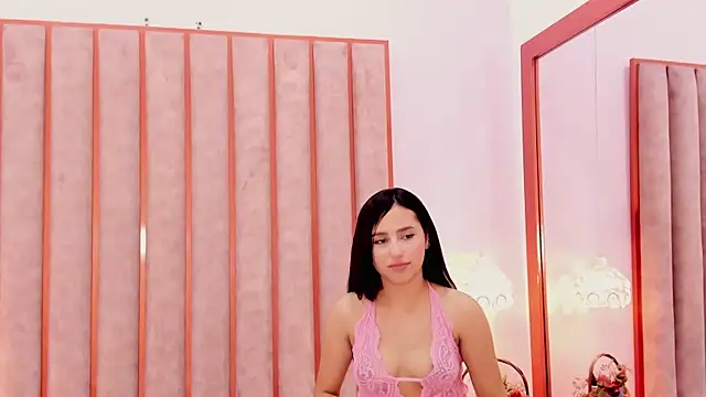 Zoe_Monrow webcam