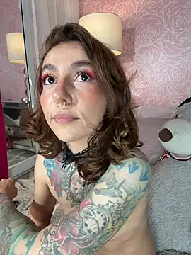 Evangelyne_1 webcam